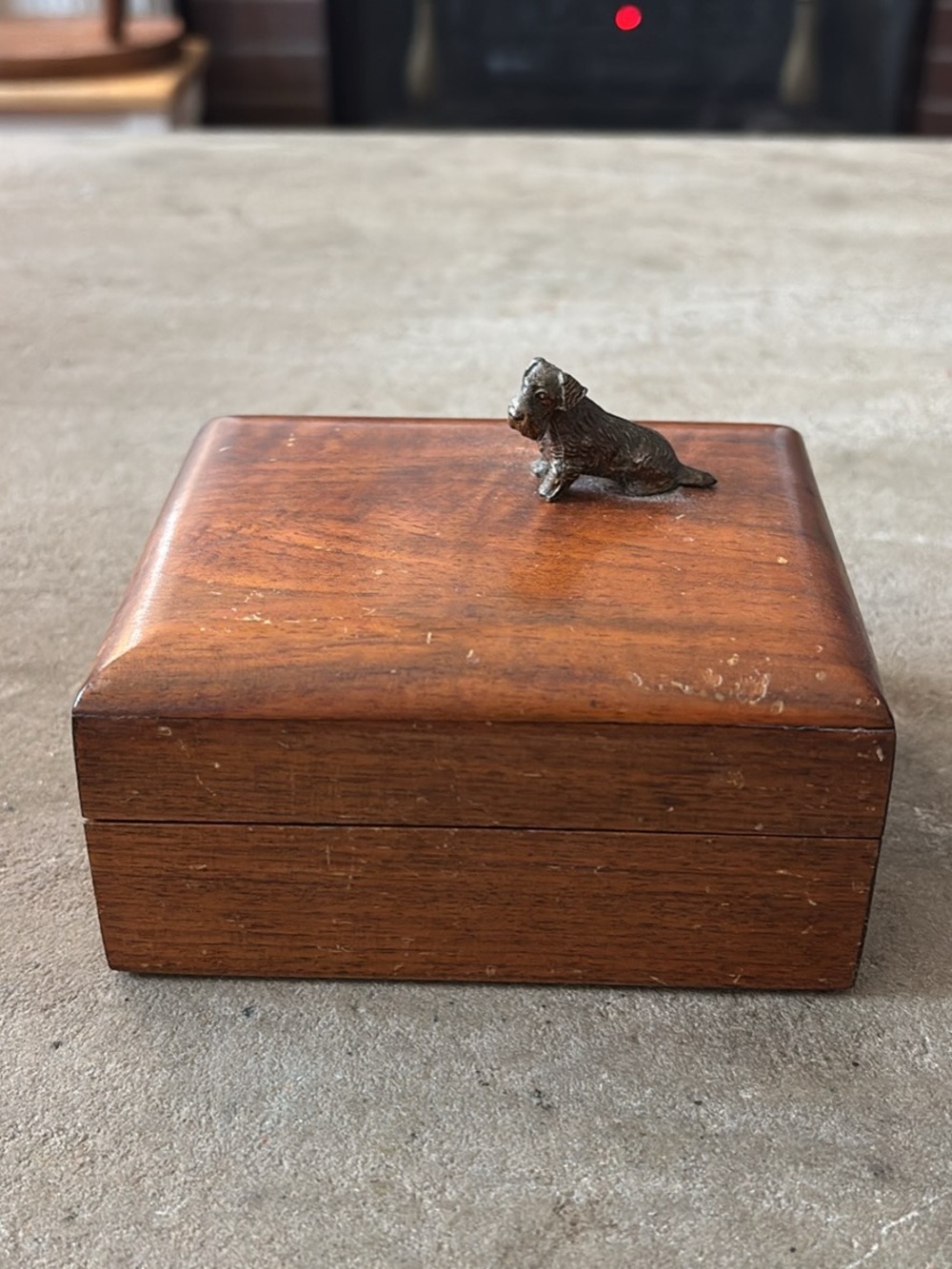 Vintage Wooden Trinket Box with Metal Scottie Dog Figurine